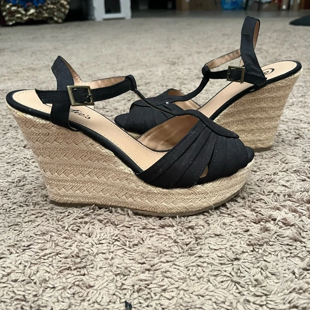 Candie’s Espadrilles Wedge Sandals